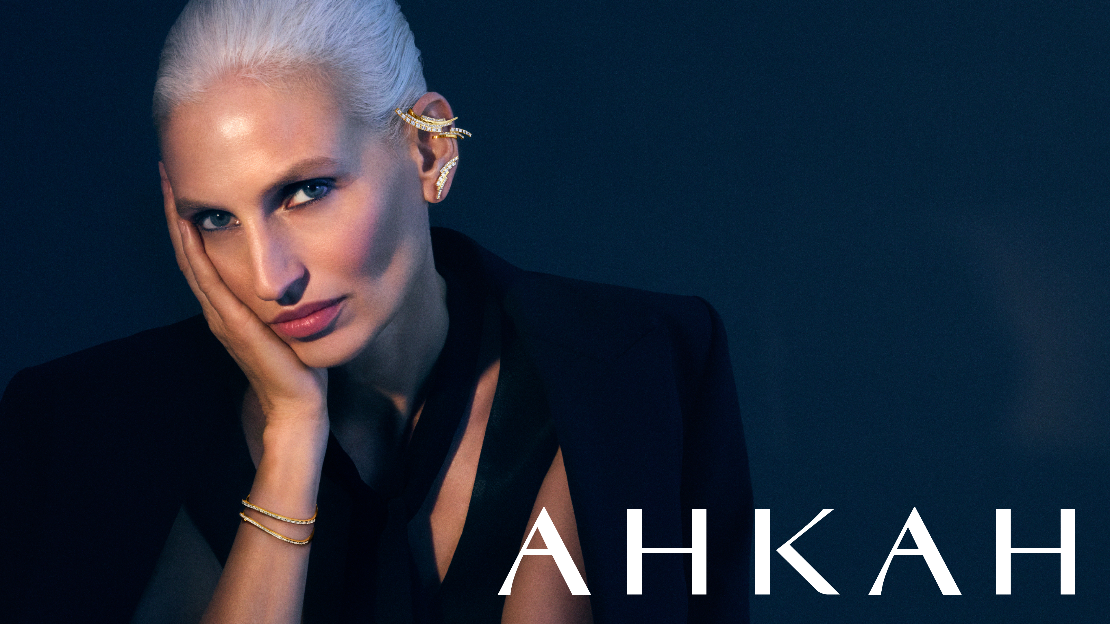 AHKAH / アーカー | 【公式】 | オフィシャルサイト