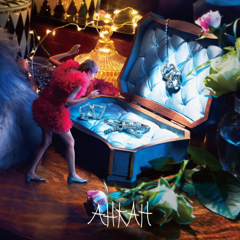 2019 Holiday “fairy tale” | AHKAH（アーカー）| 公式