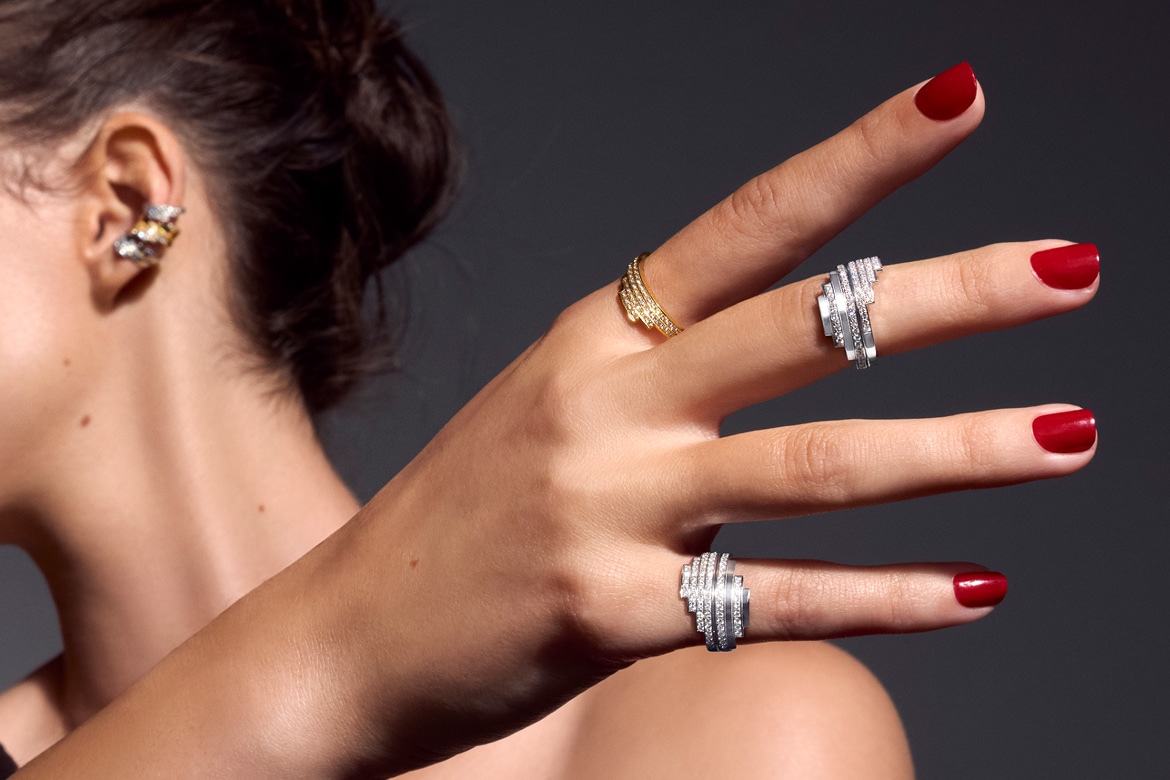 アーカー　AHKAH K18 ダイヤモンド　デルタ ピアス アーカー AHKAH K18 ダイヤモンド プルミエトワール ピアス