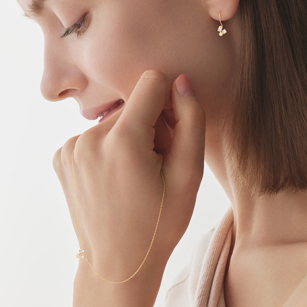 【AHKAH】アーカー ヌーディー プチリング ☆一粒のダイヤ☆ AHKAH】アーカー ヌーディー プチリング ☆一粒のダイヤ☆